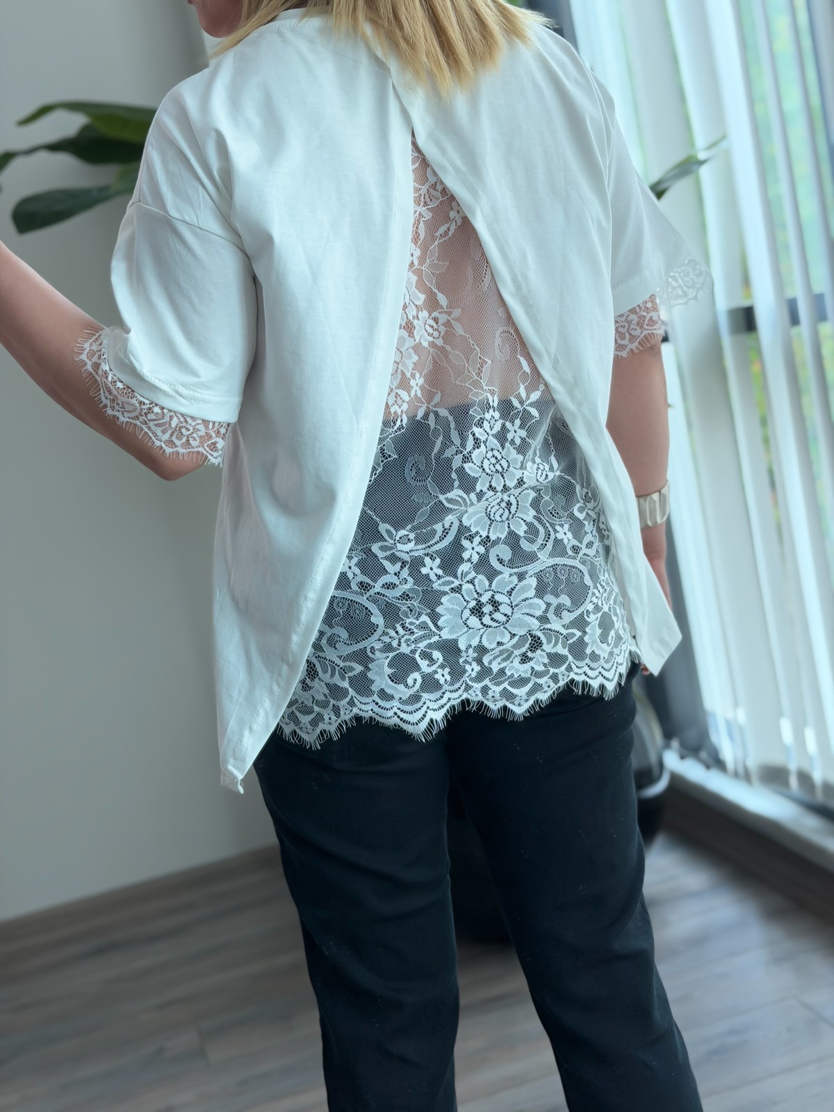 Arkası Dantelli Tshirt BEYAZ