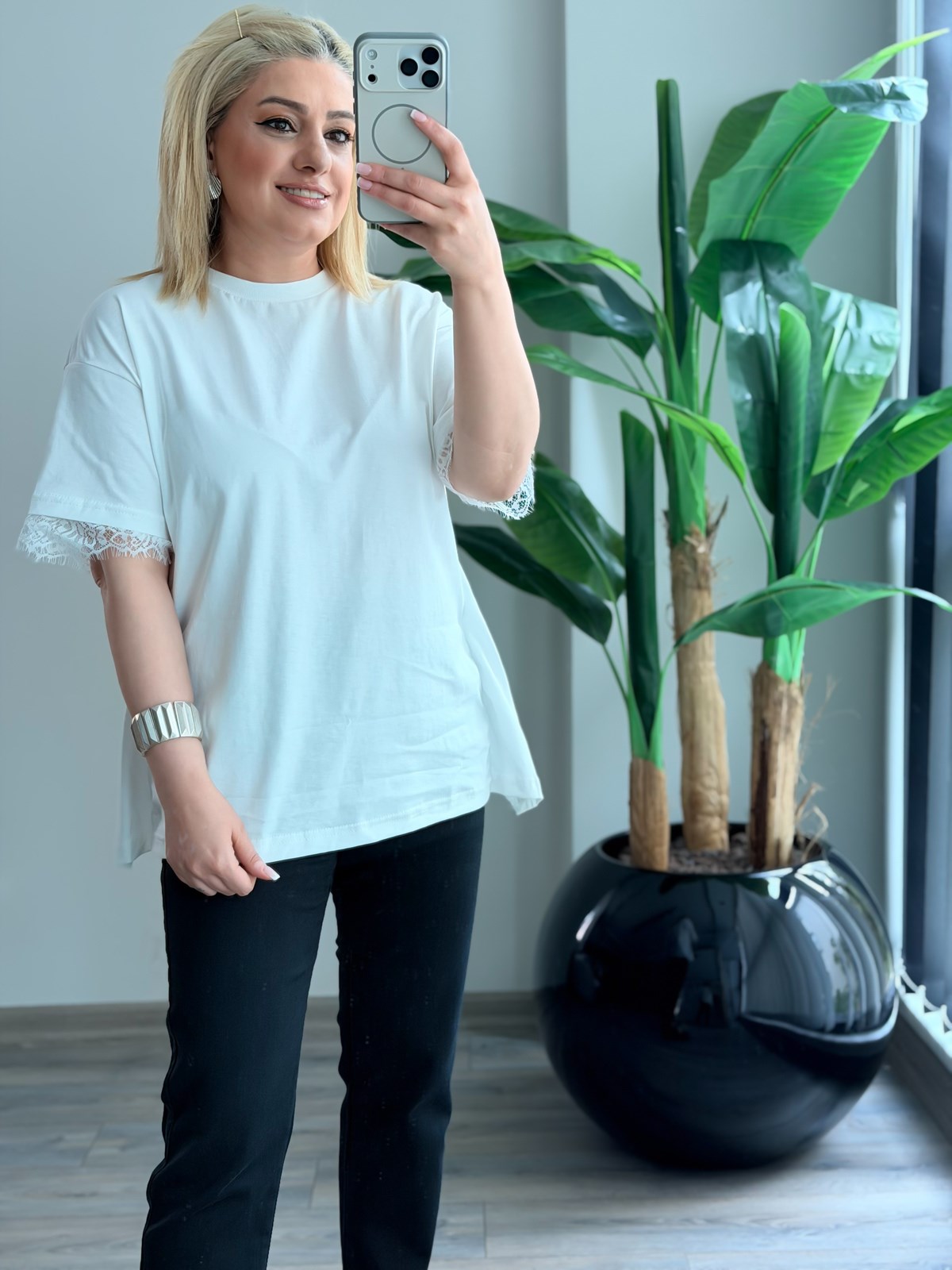 Arkası Dantelli Tshirt BEYAZ