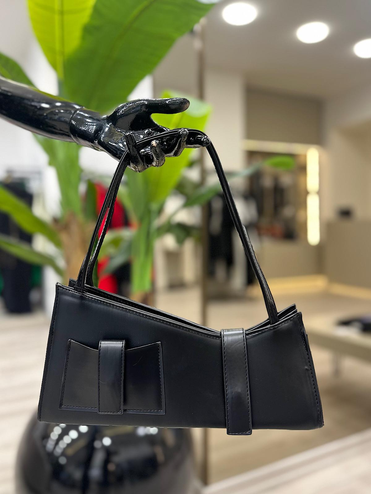 Asimetrik Çanta SİYAH