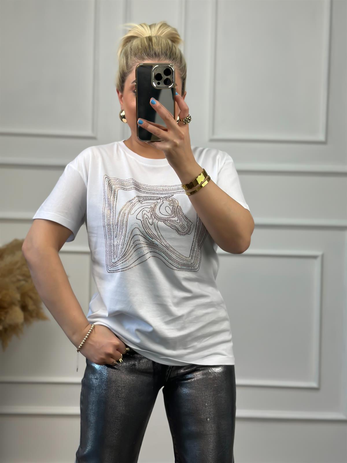 At Figürlü Taş İşlemeli Tshirt BEYAZ