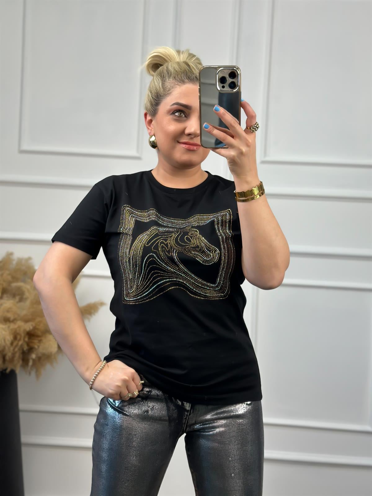 At Figürlü Taş İşlemeli Tshirt SİYAH