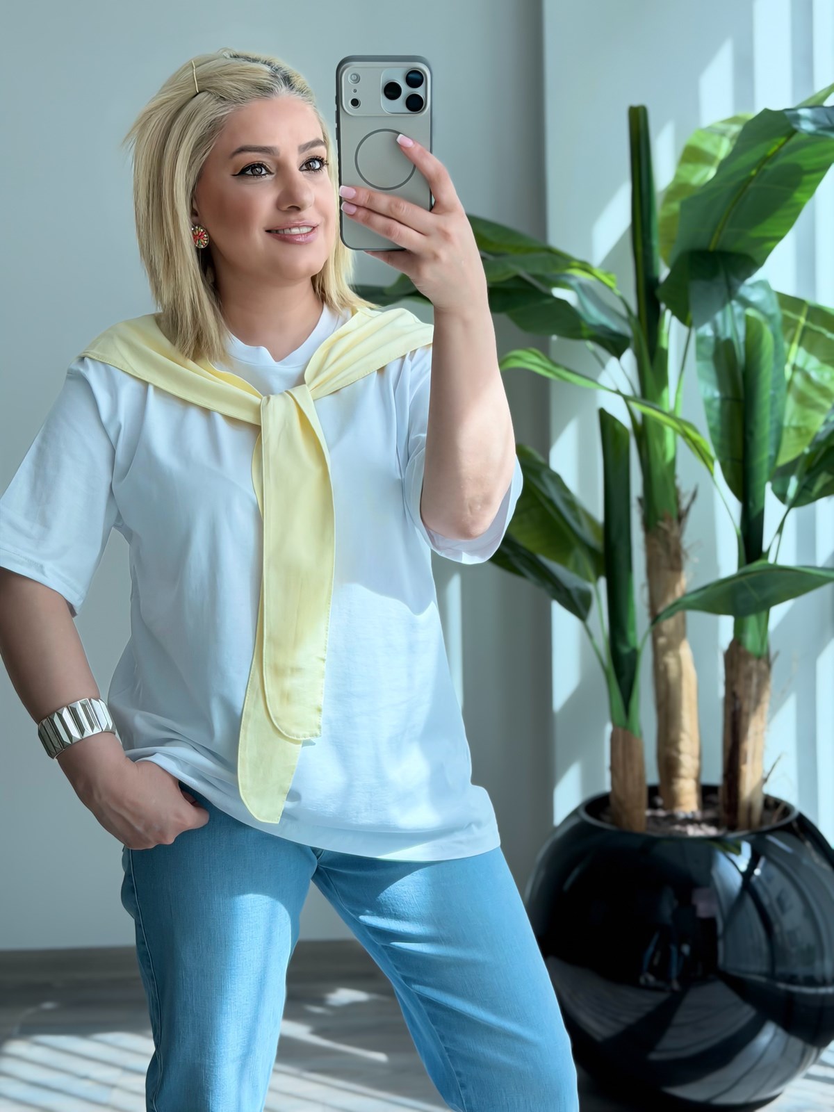 Atkı Detaylı Tshirt Sarı