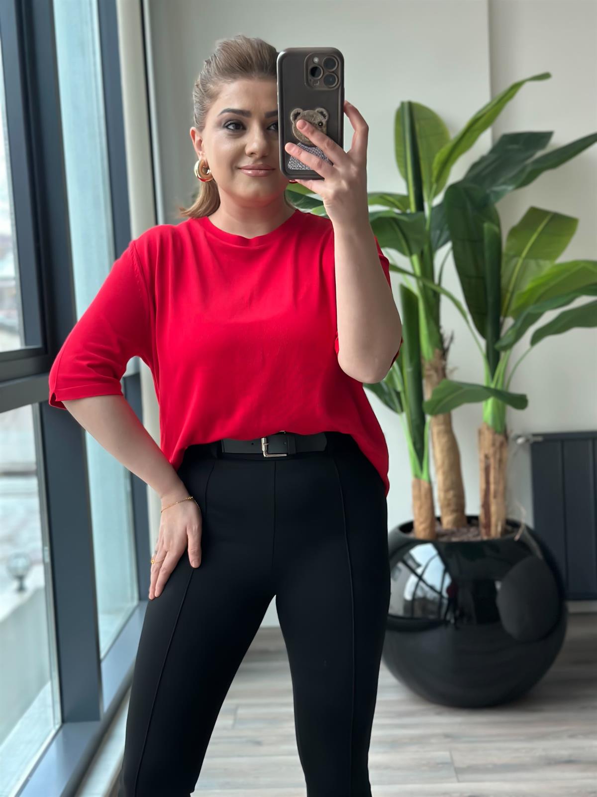 Basic Yaka Kısa Kollu Triko KIRMIZI