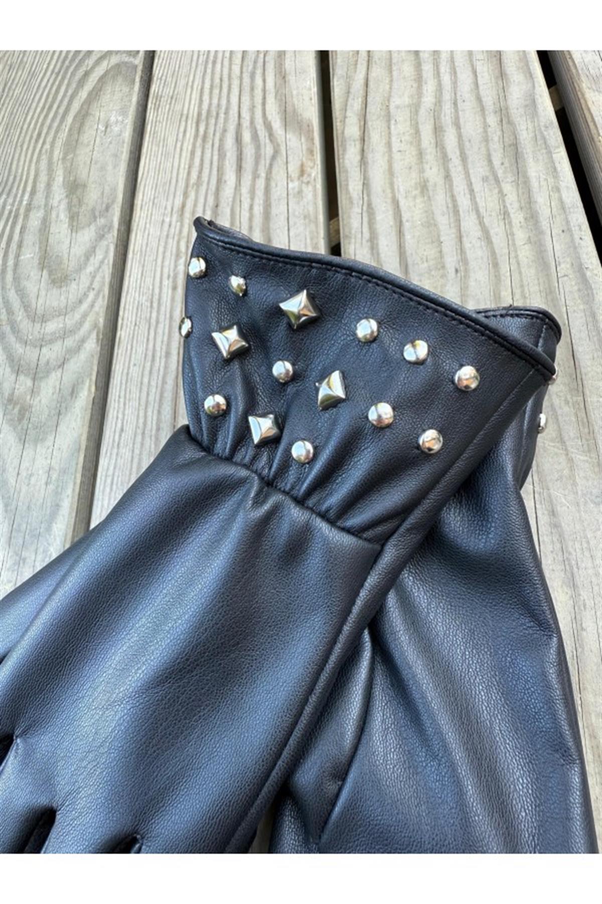 Bileği Taşlı PU Deri Eldiven SİYAH
