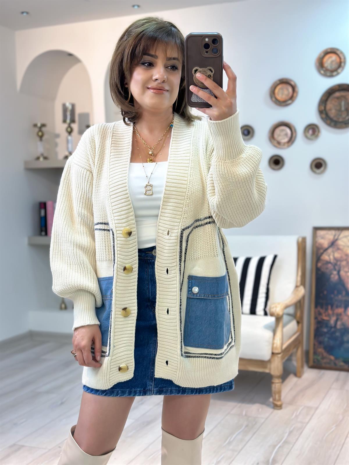 Cebi Kotlu  Triko Hırka BEJ