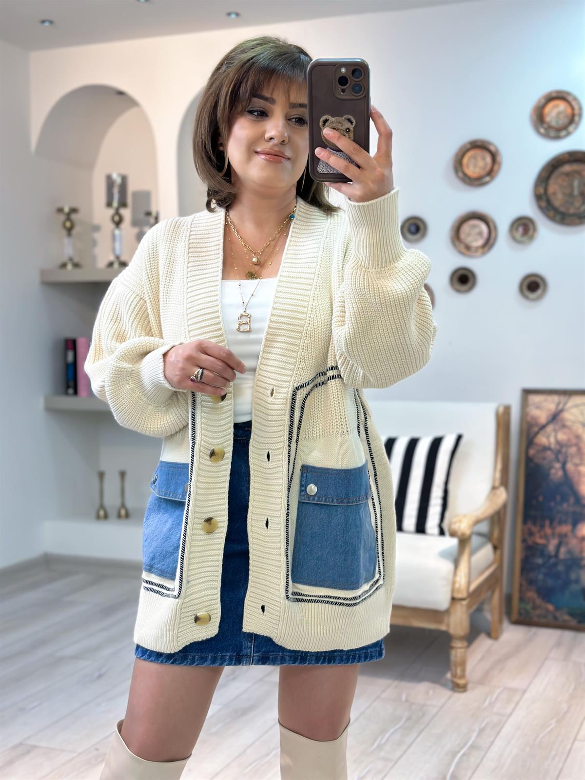 Cebi Kotlu  Triko Hırka BEJ