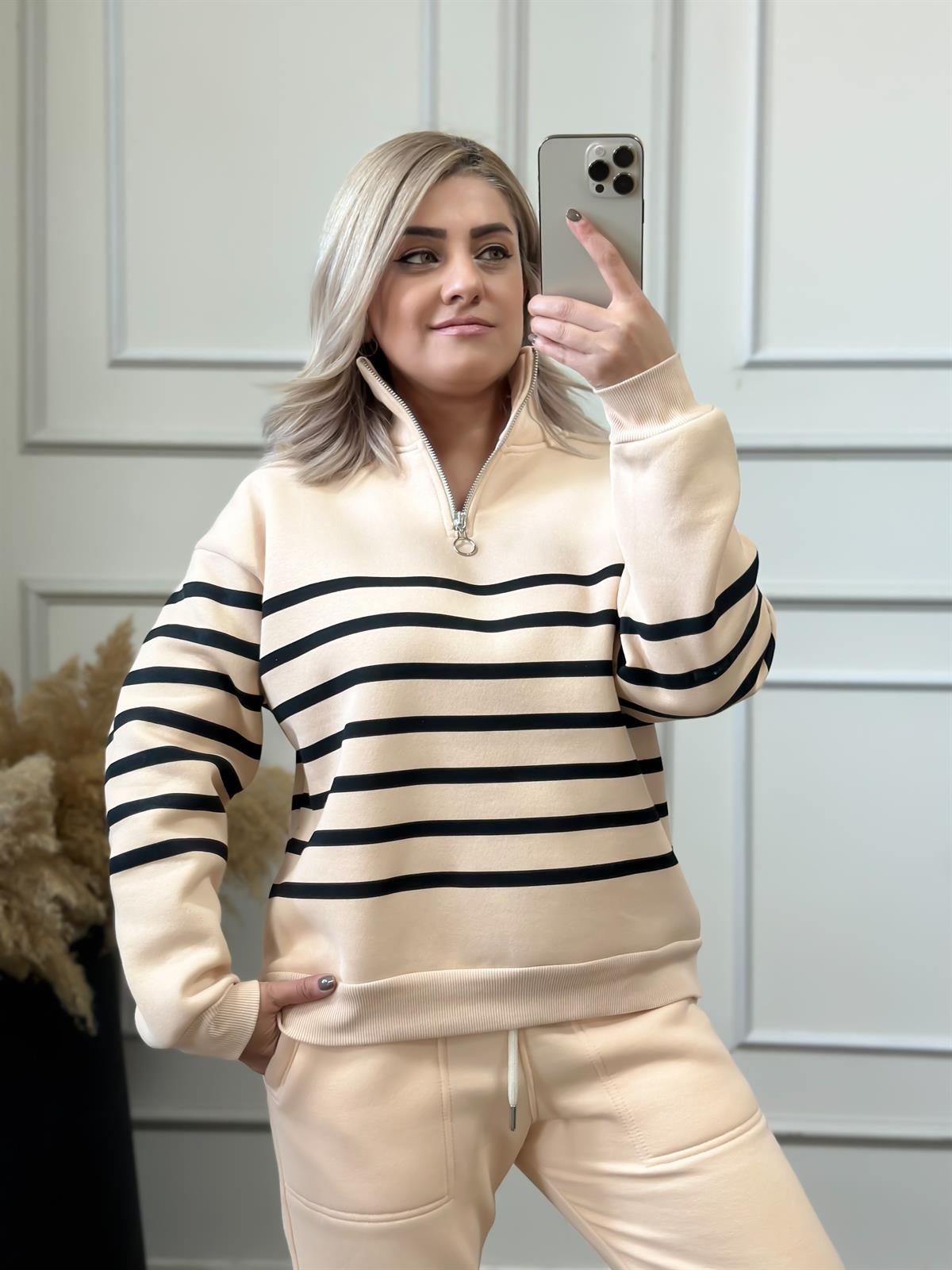 Dik Yaka Fermuarlı Çizgili İçi Şardonlu Sweatshırt BEJ