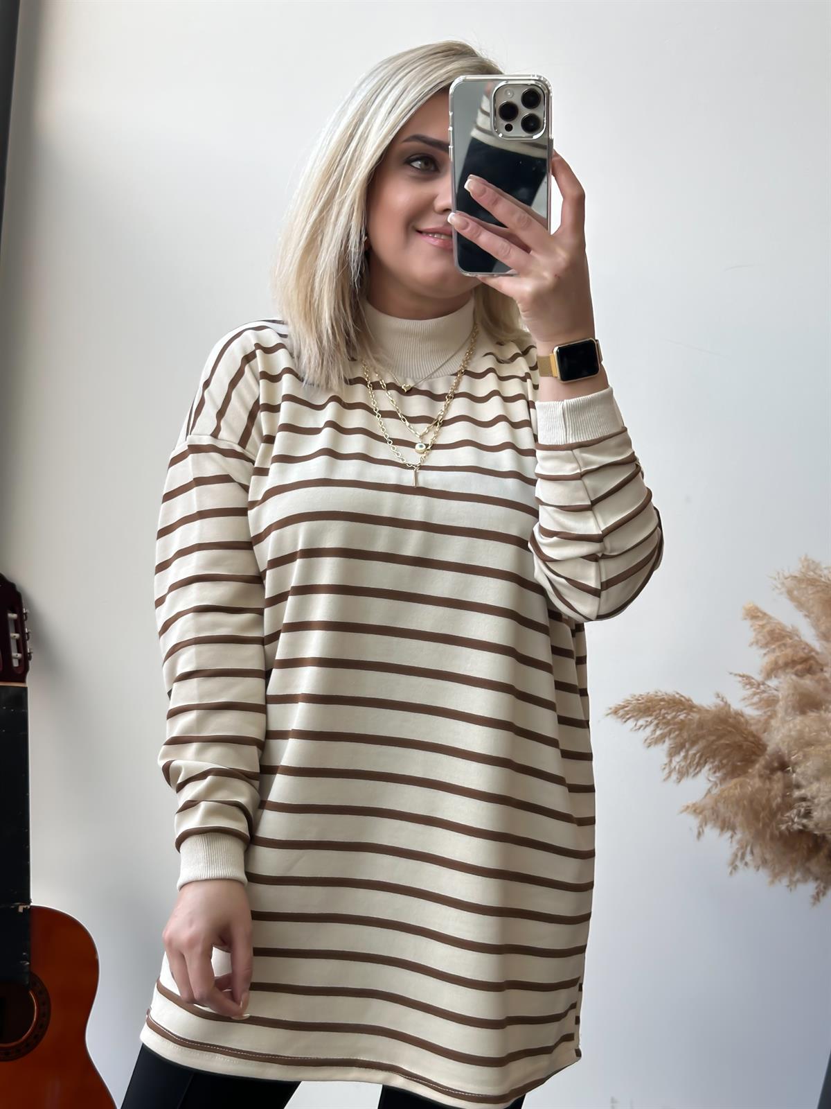 Dik Yaka  İnce Çizgili Pamuk Kumaş  Sweatshirt KAHVE