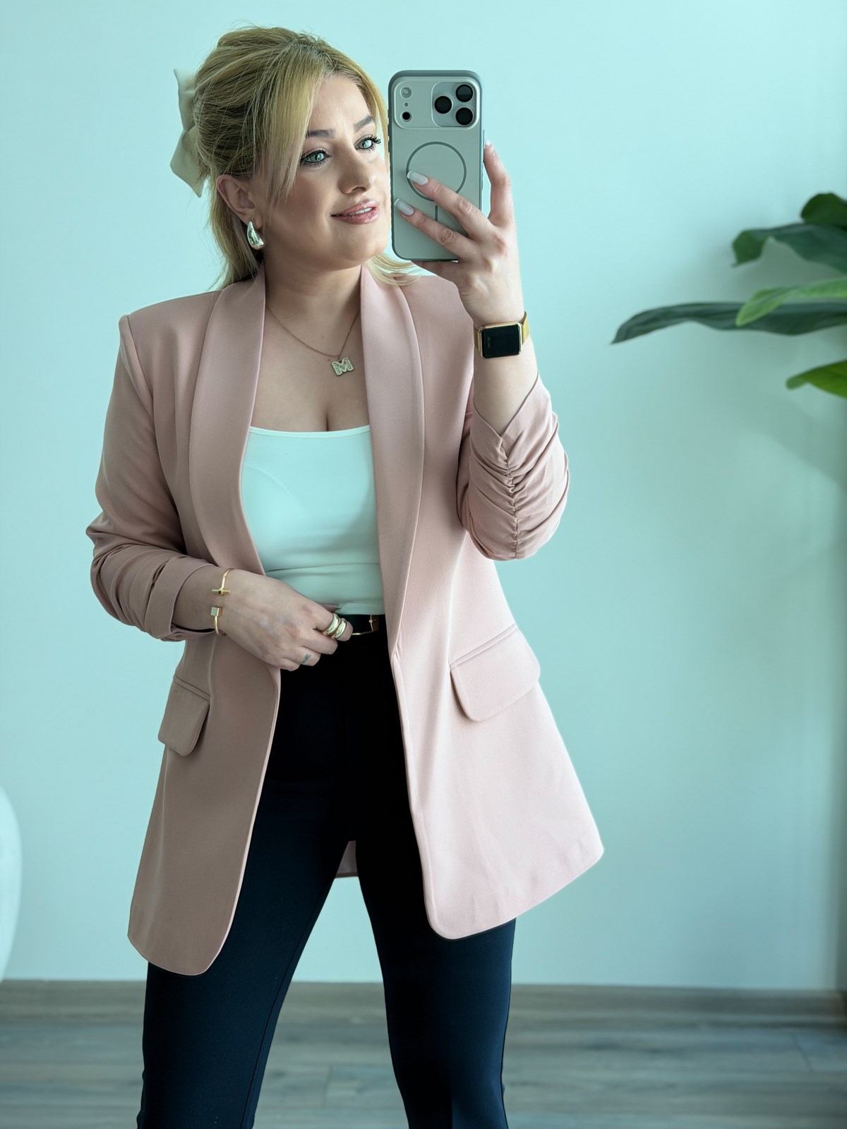 Düğmesiz Astarlı Kolu Büzgülü Blazer Ceket PUDRA