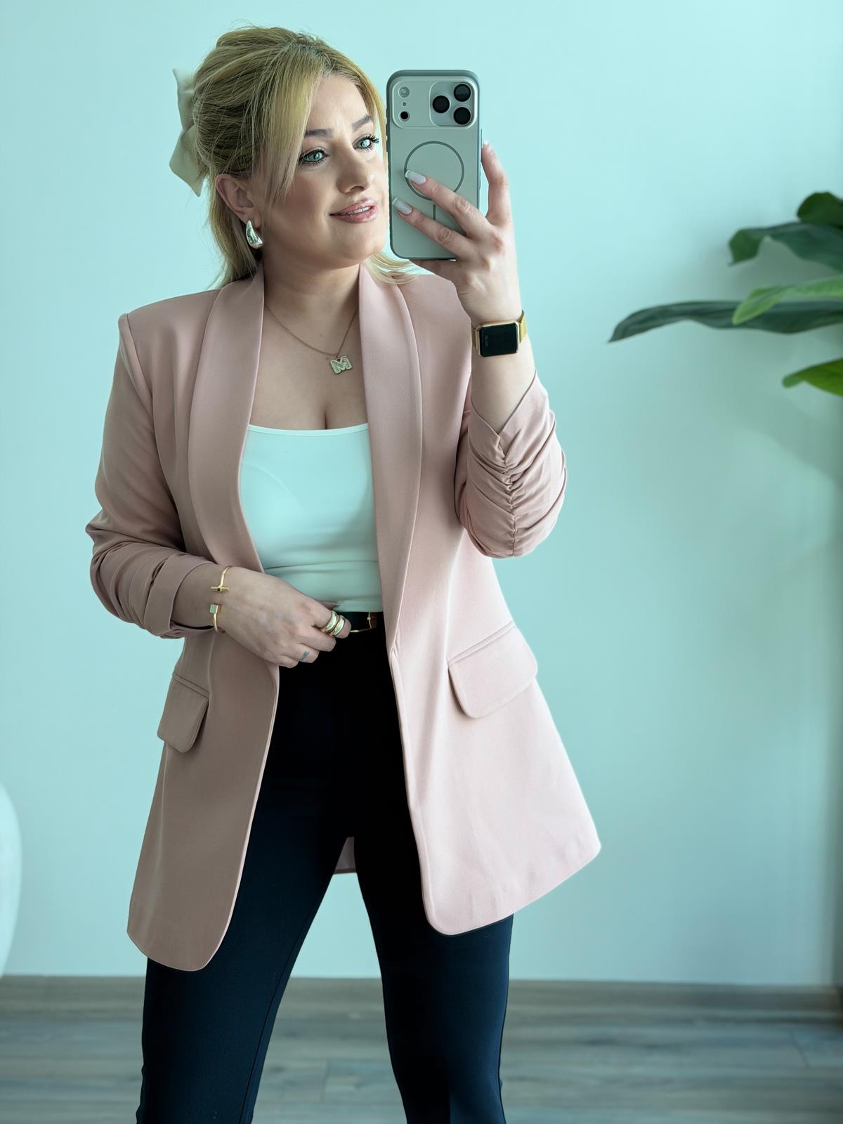 Düğmesiz Astarlı Kolu Büzgülü Blazer Ceket PUDRA