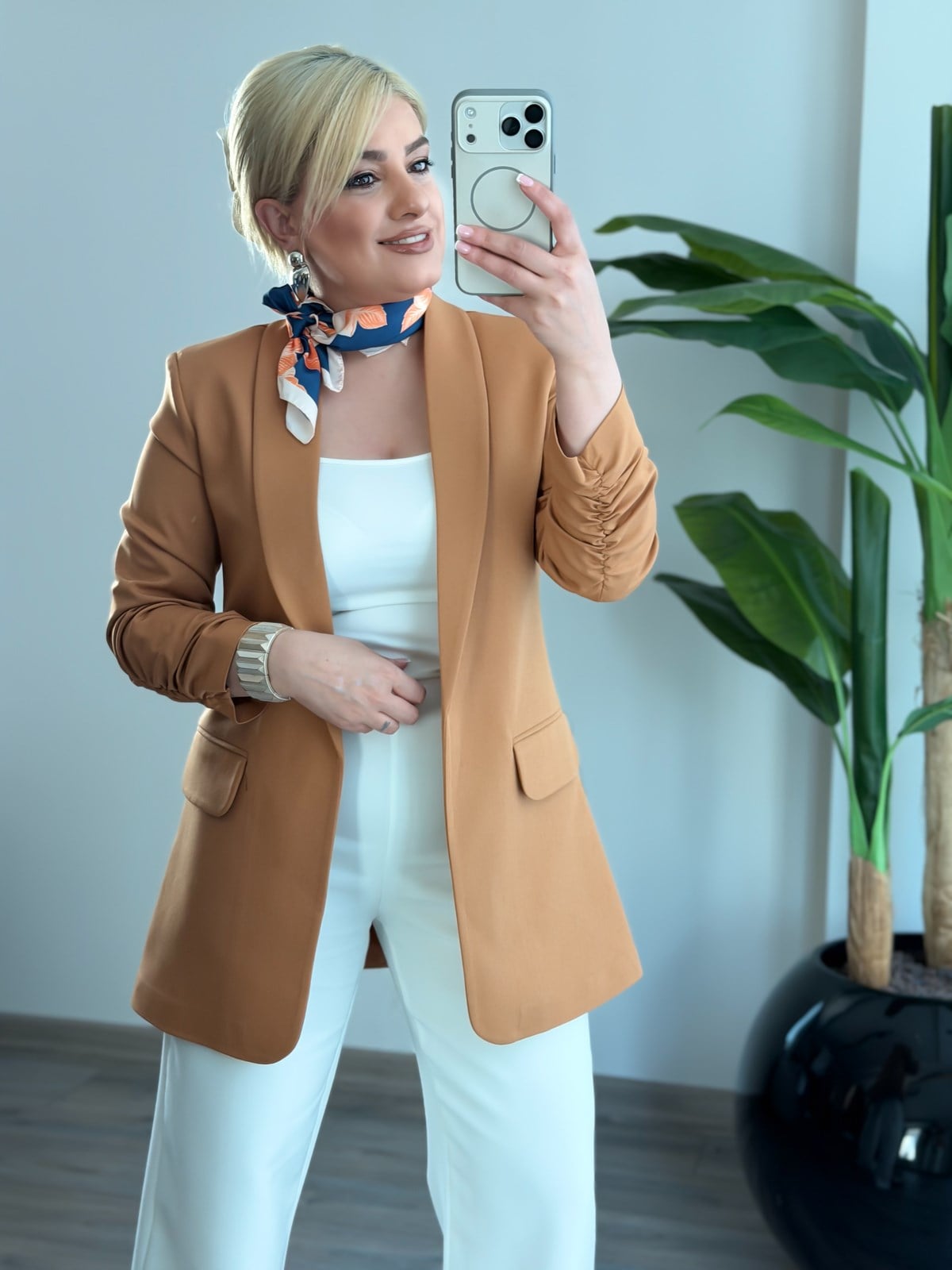 Düğmesiz Astarlı Kolu Büzgülü Blazer Ceket CAMEL