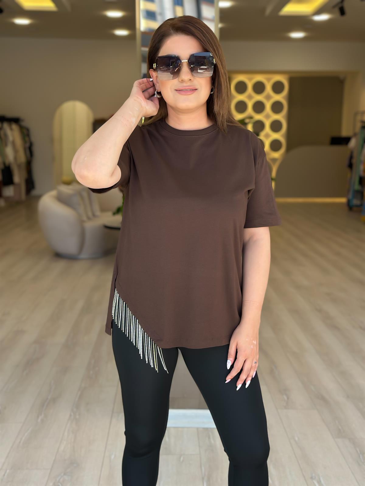 Eteği Taşlı Asimetrik Tshirt KAHVE