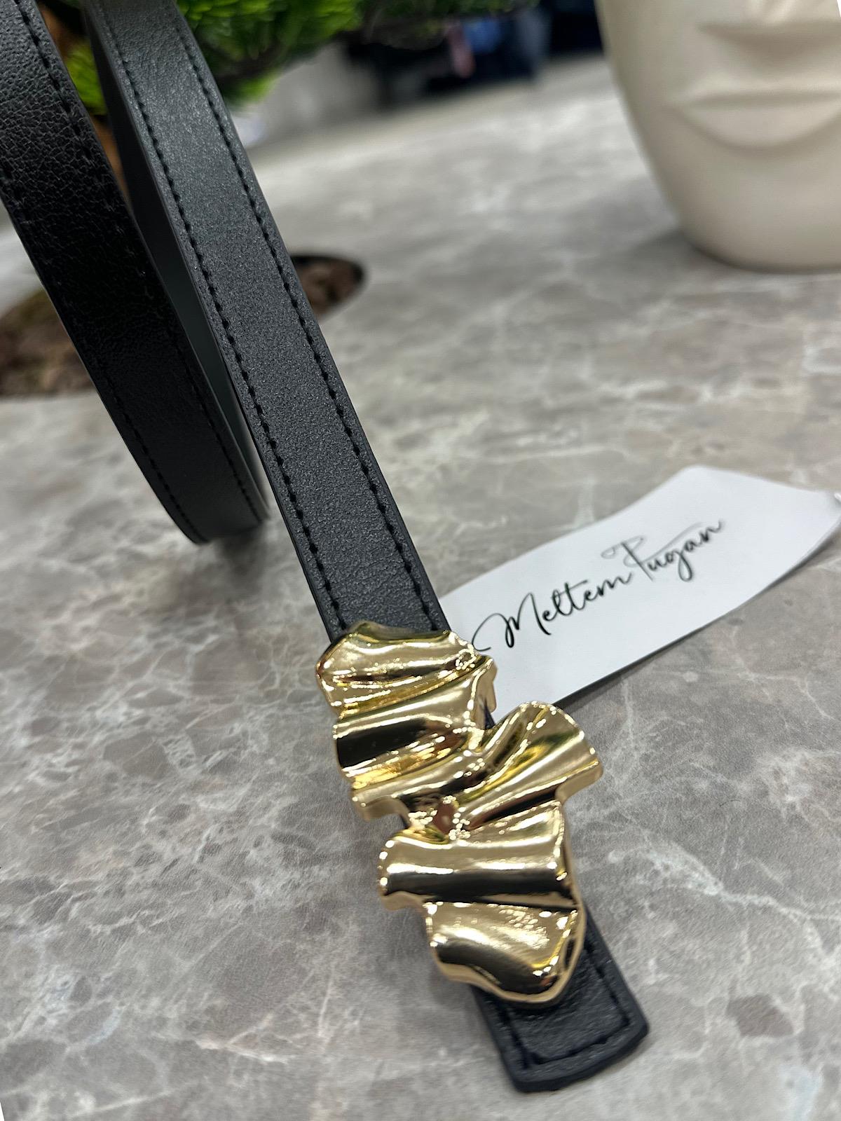 Ezme Gold Tokalı Kemer SİYAH