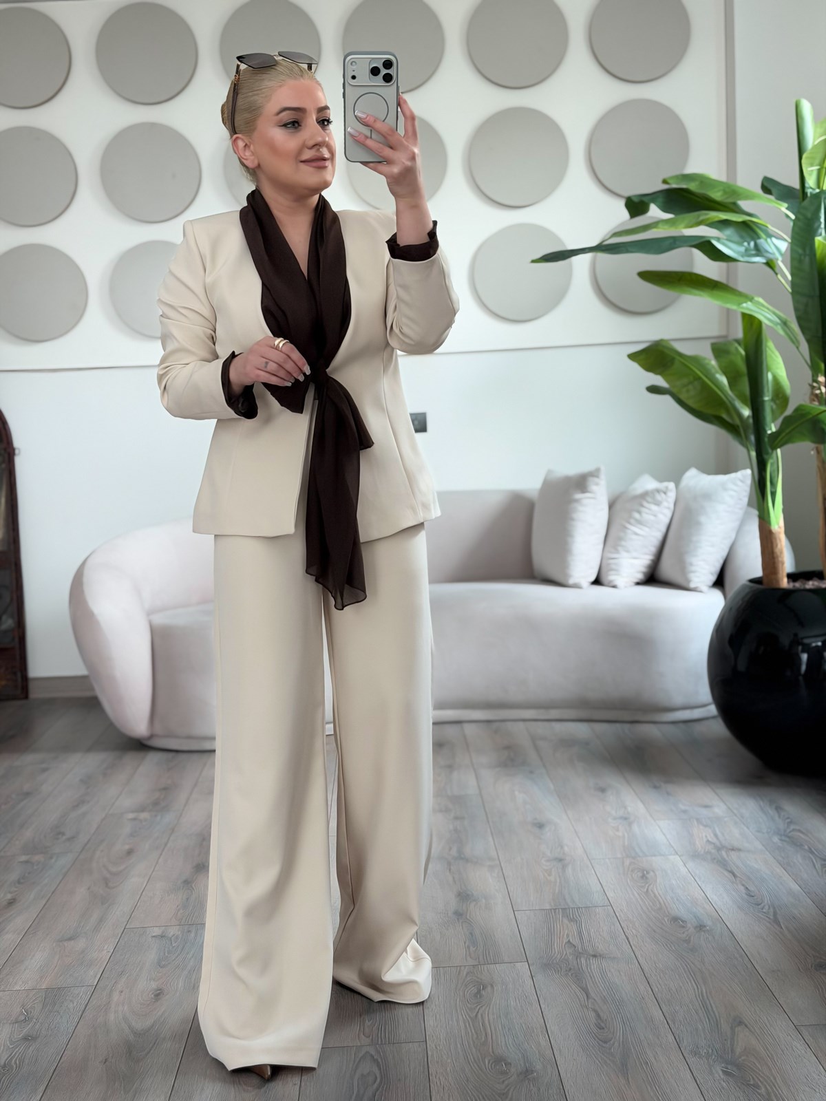Fular Bağlamalı Blazer Pantolon Takım BEJ