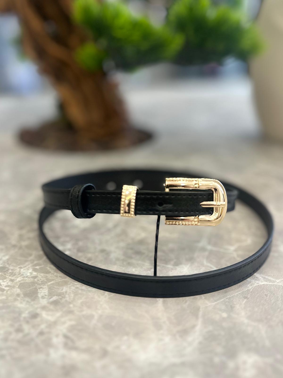 Gold Detaylı İnce Kemer SİYAH