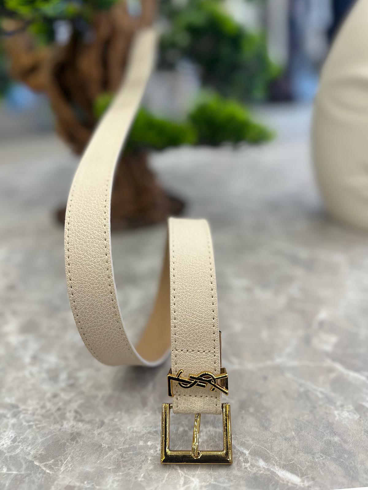 Gold Yazılı Kare Kemer BEJ