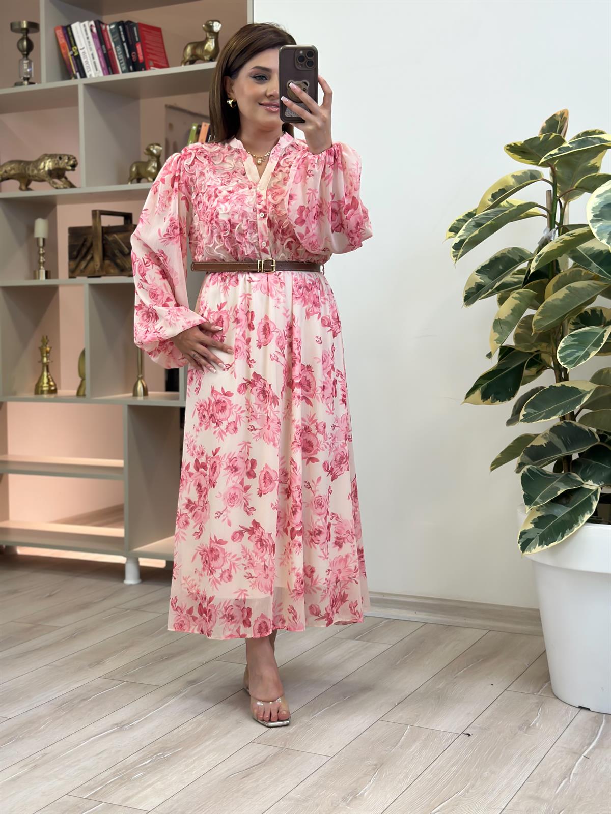 Gül Desenli Biye Detaylı Şifon Elbise PEMBE