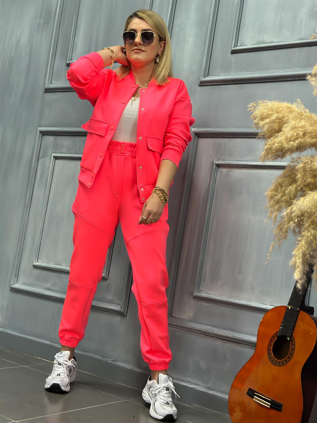 İthal  Scuba Kumaş Eşofman NEON PEMBE