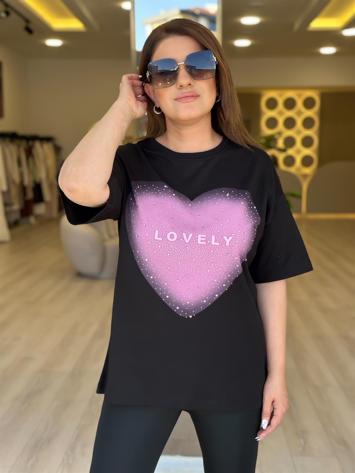 Kalp Detaylı Tshirt SİYAH