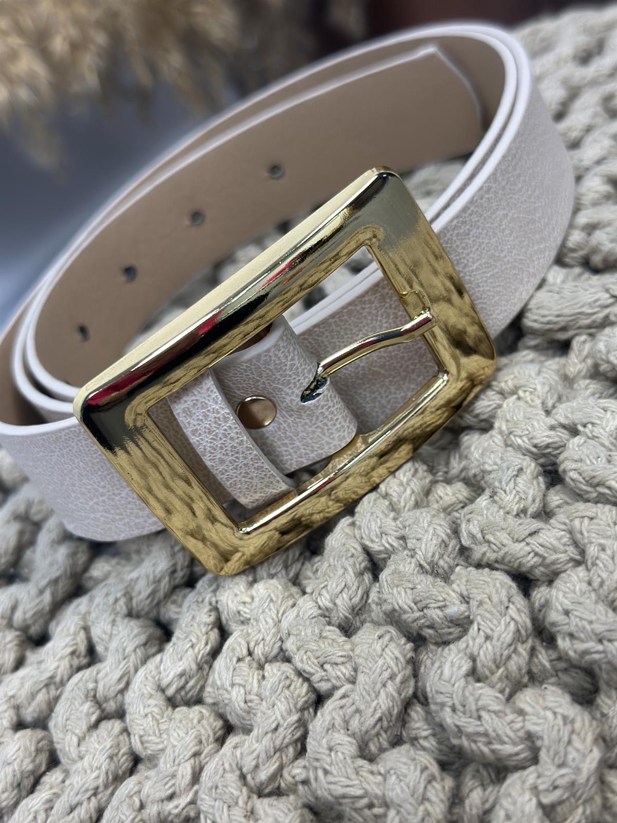 Kare Tokalı Kemer BEJ