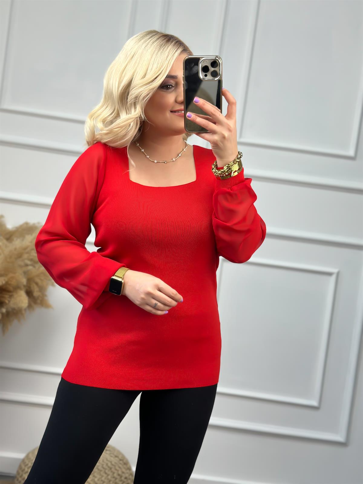 Kare Yaka Kolları Tül Triko KIRMIZI