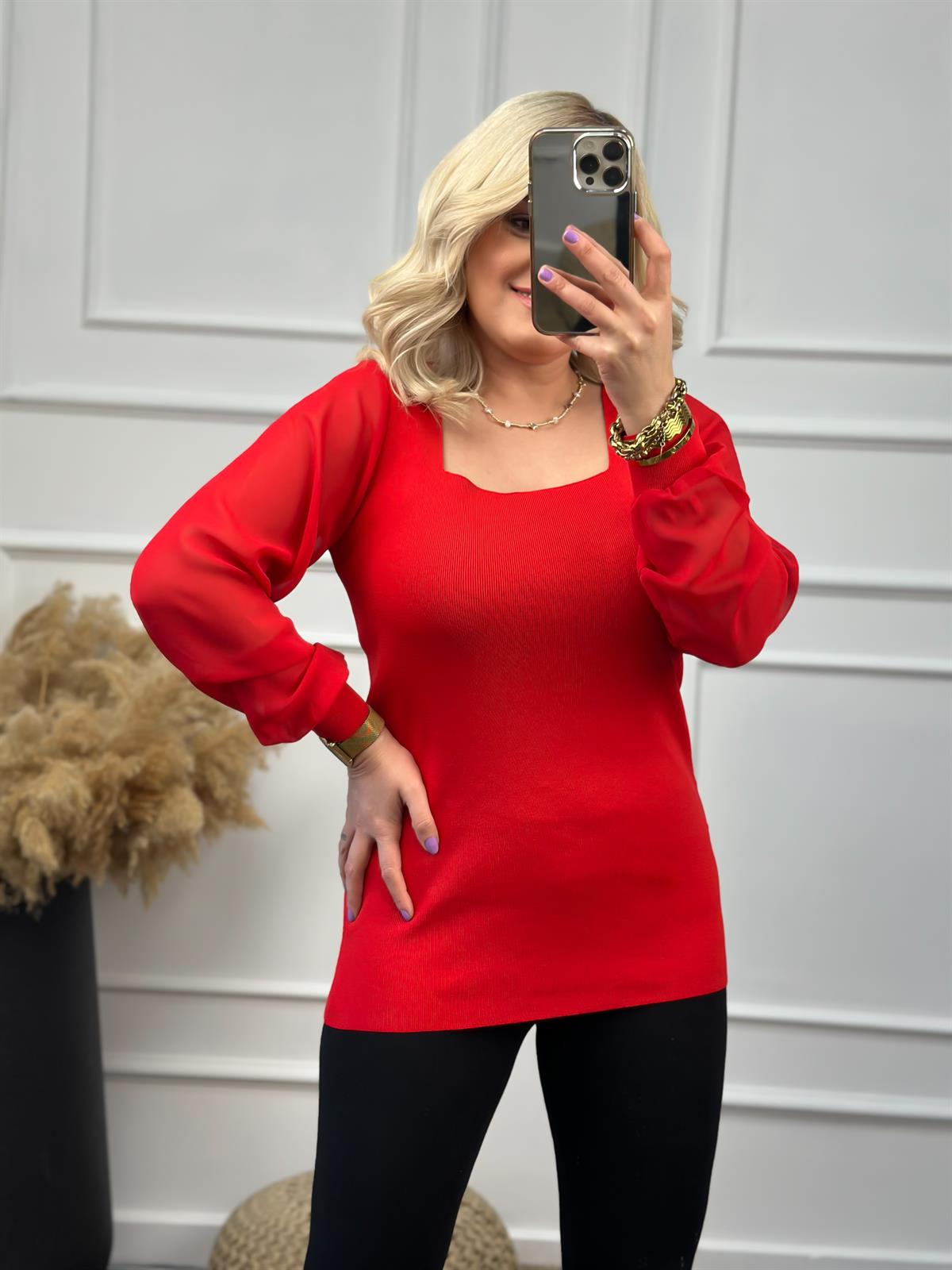 Kare Yaka Kolları Tül Triko KIRMIZI