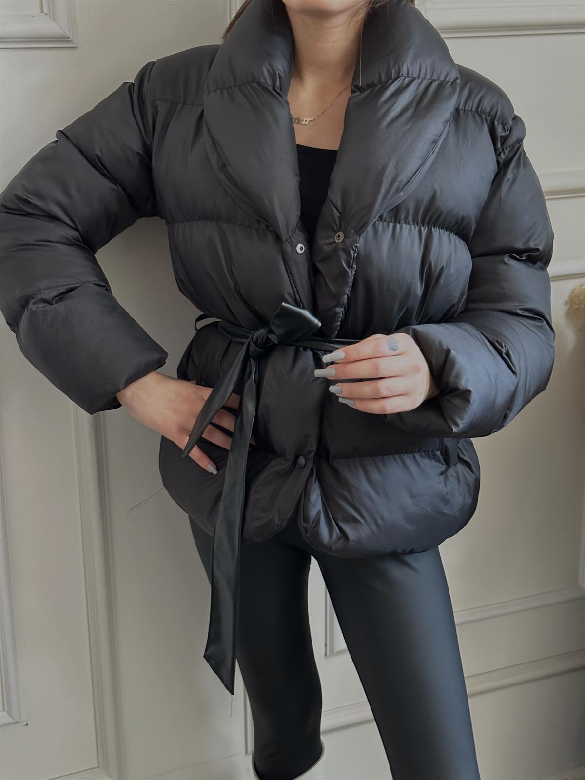 Kemer Detaylı Şişme Mont SİYAH