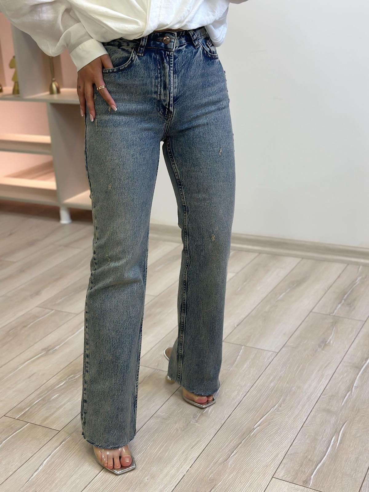 Kesik Paça Straight Fit Jean TAŞLANMIŞ MAVİ