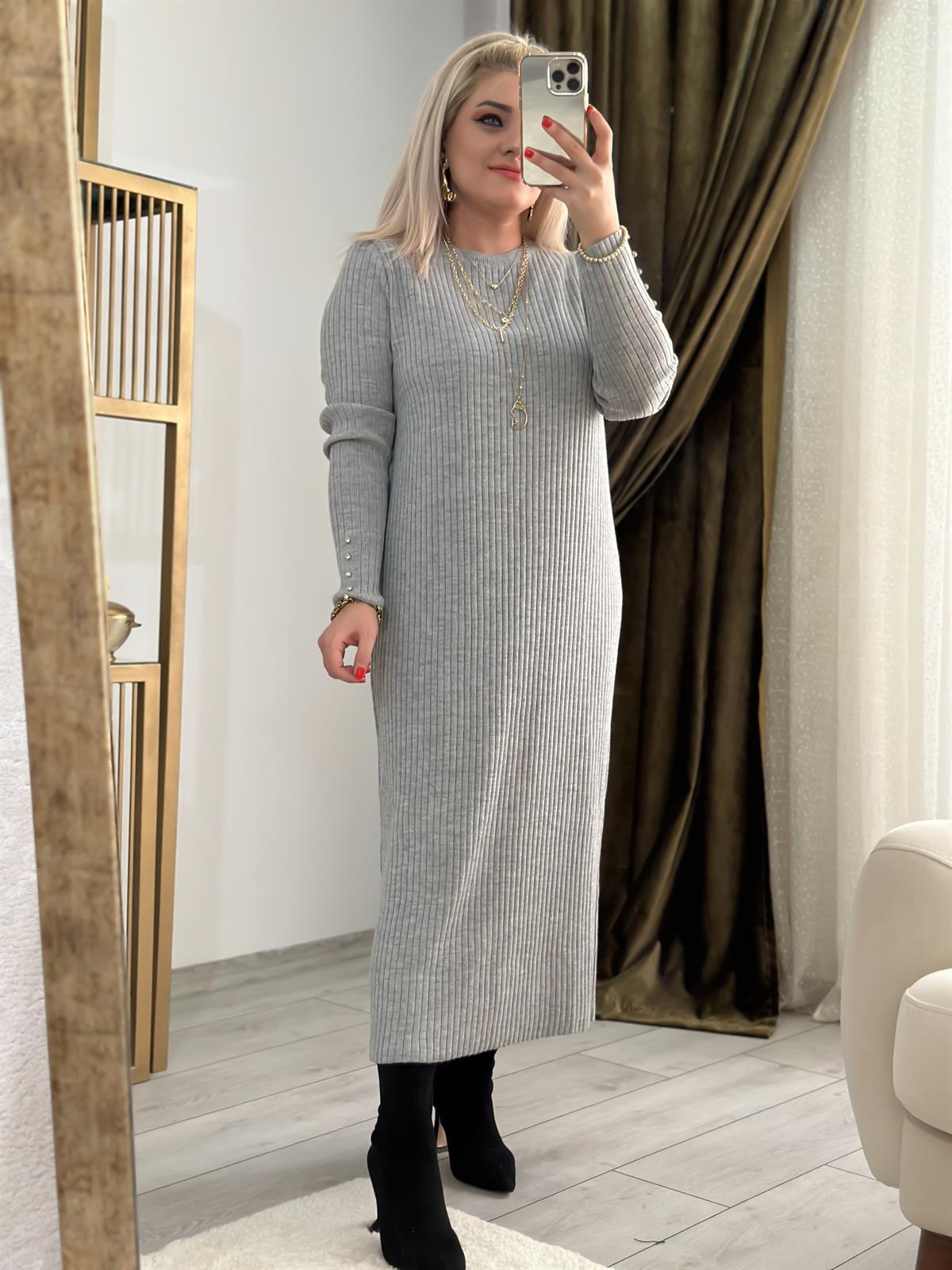 Kolları Taş Detaylı Uzun Triko Elbise GRİ