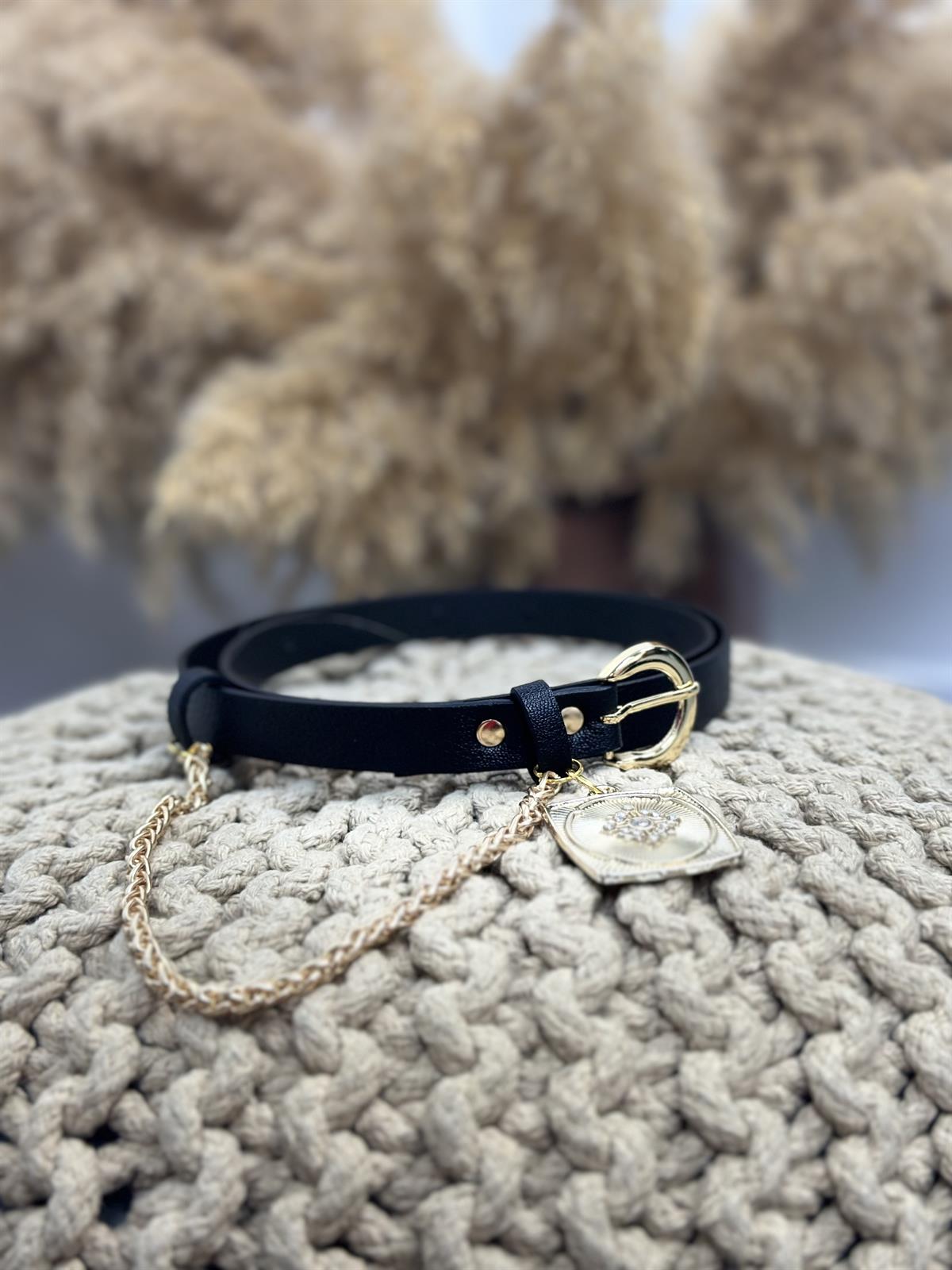 Kral Zincirli Madanyol Detaylı Kemer SİYAH