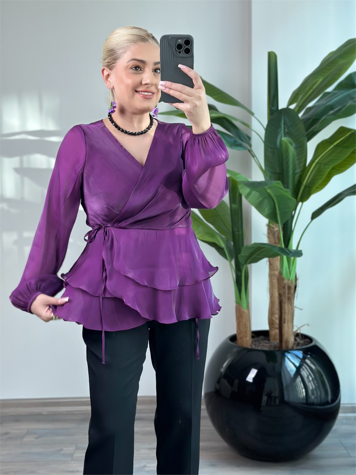 Kruvaze 2 kat Volanlı Bağcıklı Bluz MOR
