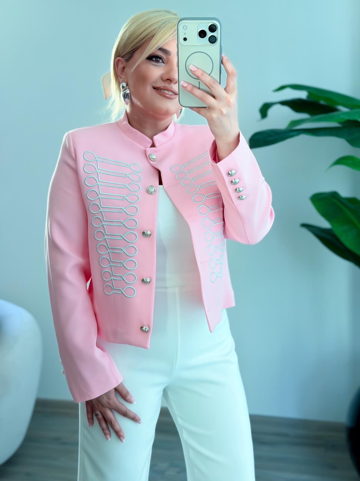 Nakışlı  Hakim Yaka Ceket PEMBE