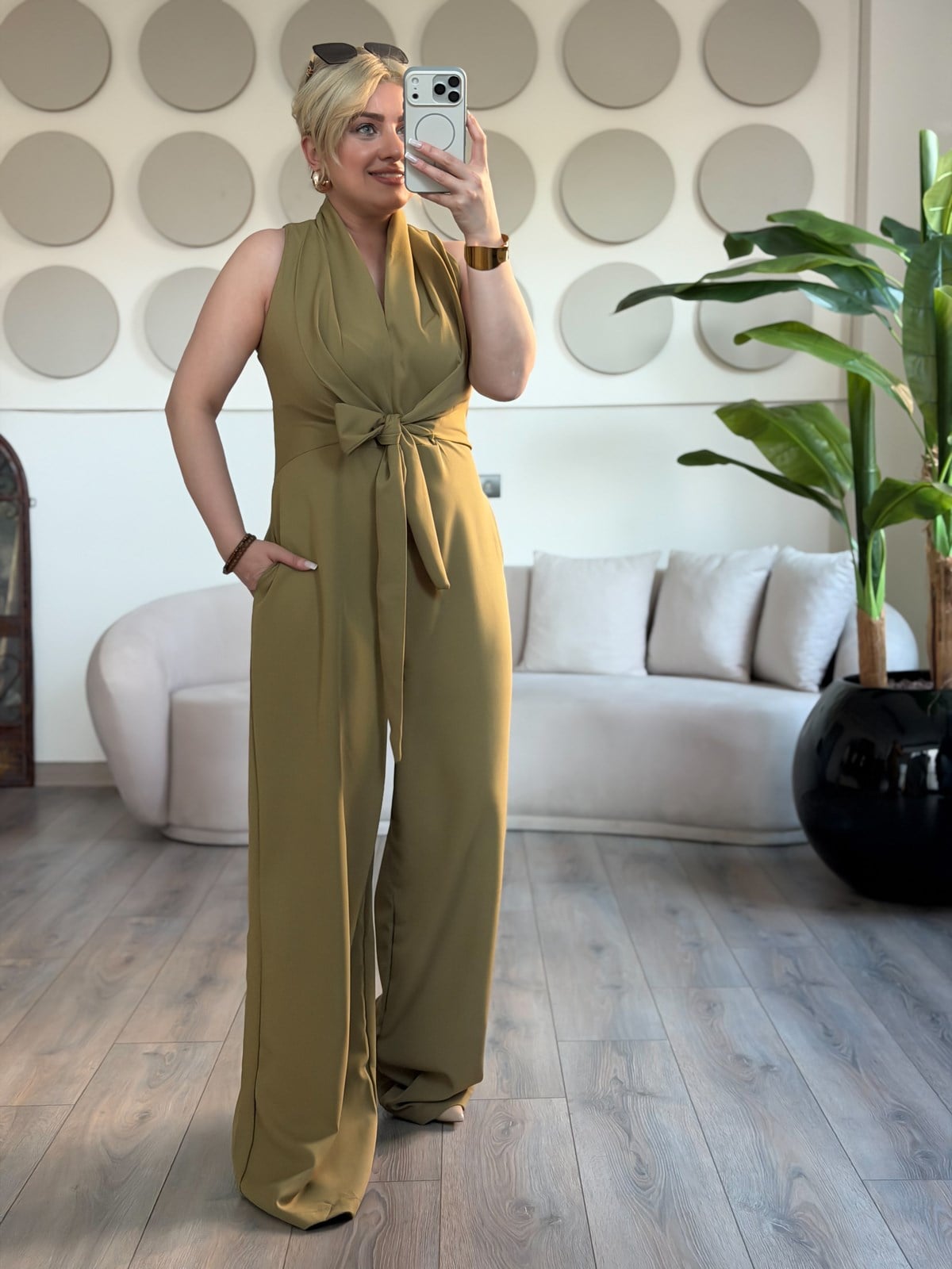 Önden Bağlama Detaylı Cepli Tulum YAĞ YEŞİLİ