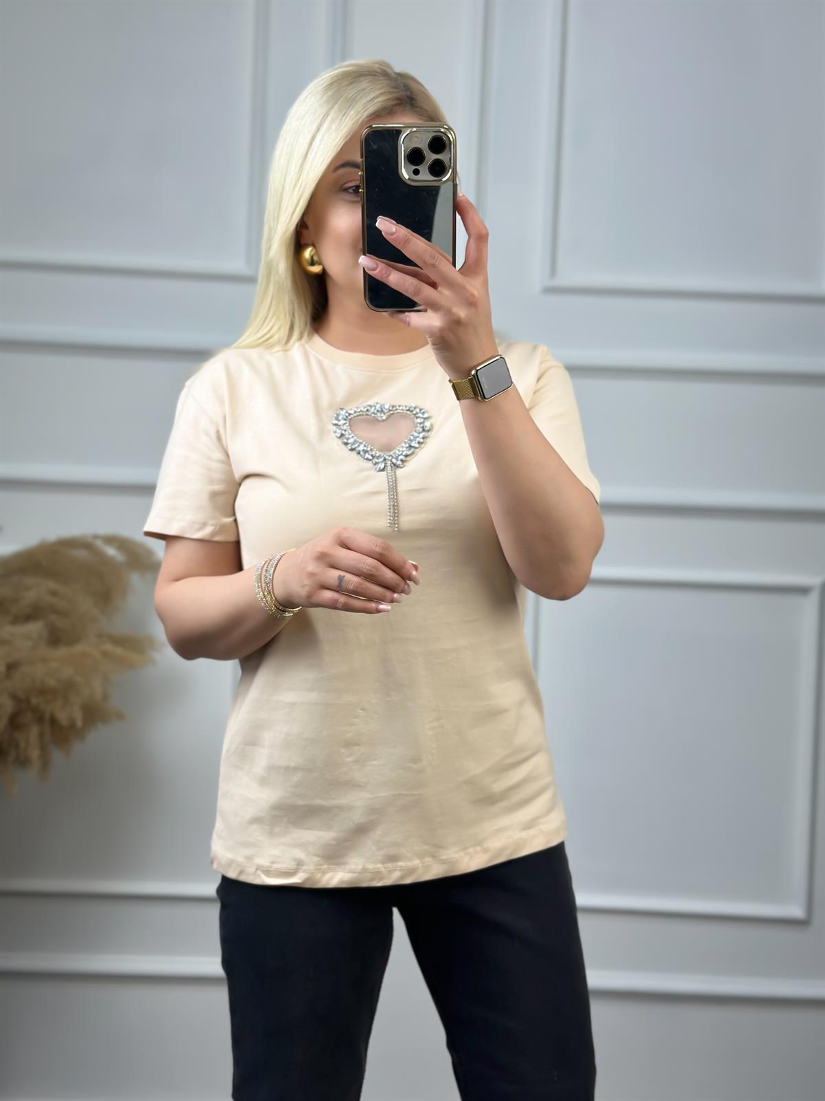 Önü Açık Kalpli Taşlı Tshirt BEJ