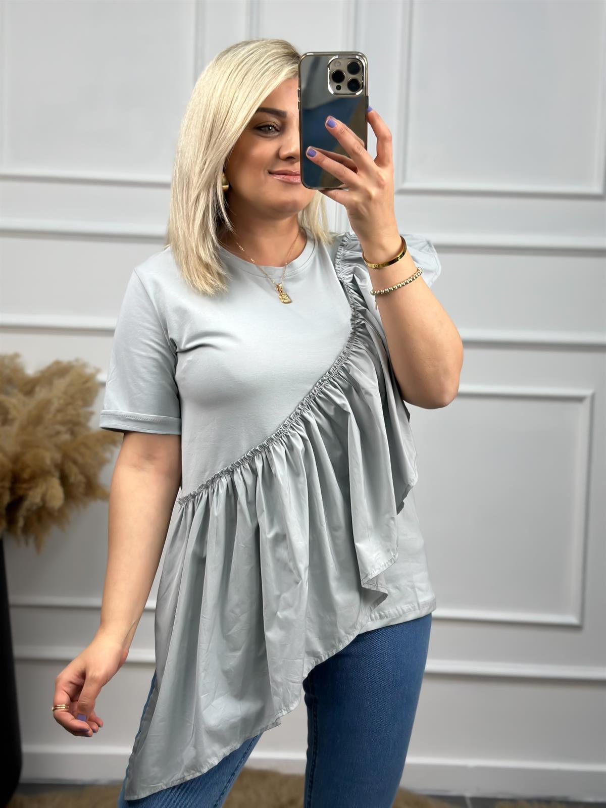 Önü Büzgü Detaylı Kısa Kollu Tshirt GRİ