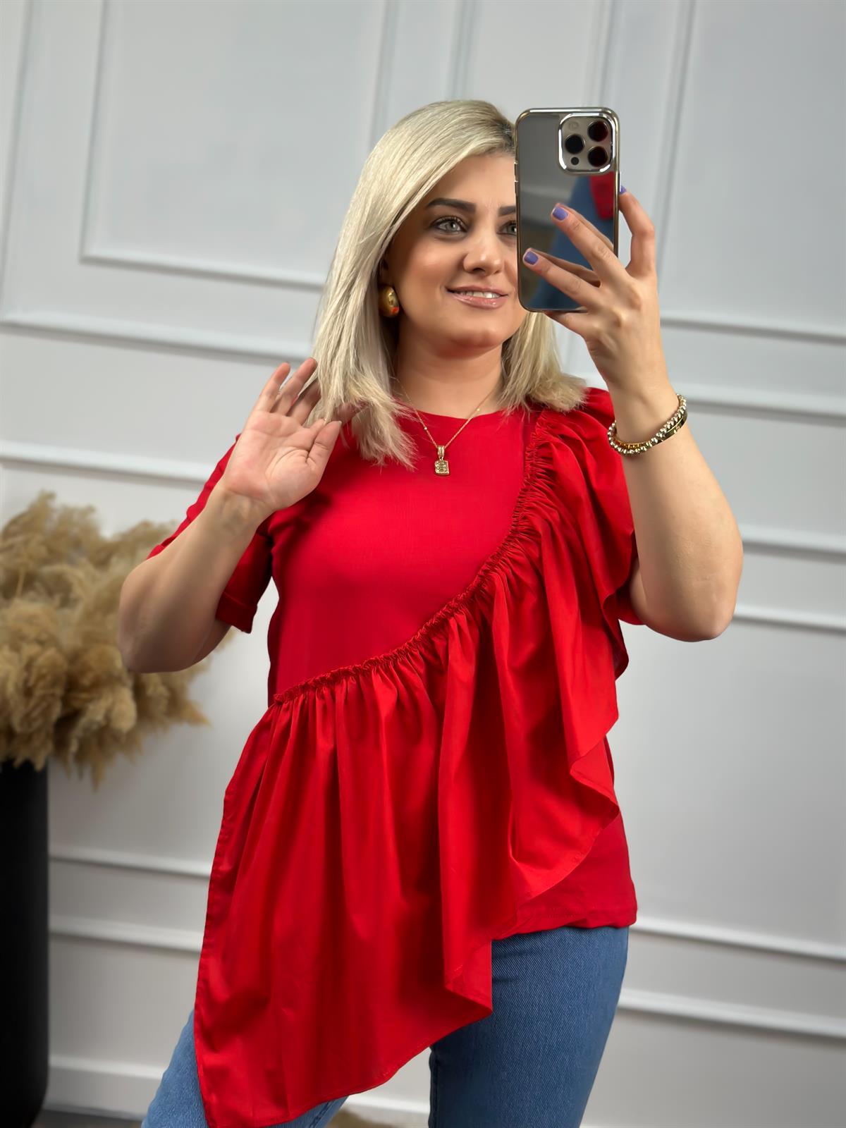 Önü Büzgü Detaylı Kısa Kollu Tshirt KIRMIZI