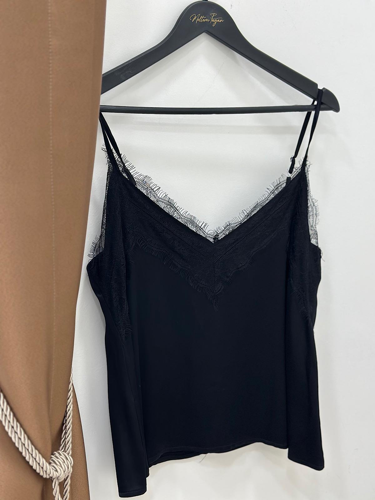 Önü Danteli Asklı Saten Atlet SİYAH