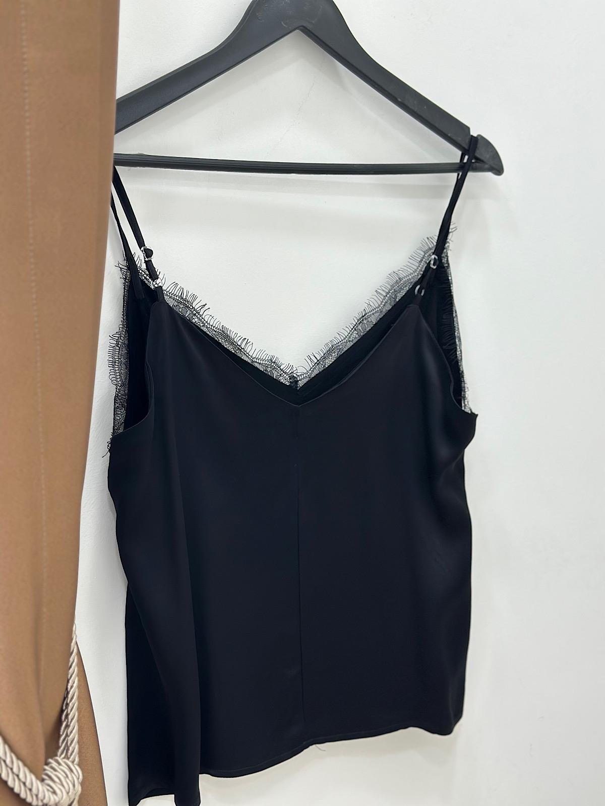 Önü Danteli Asklı Saten Atlet SİYAH