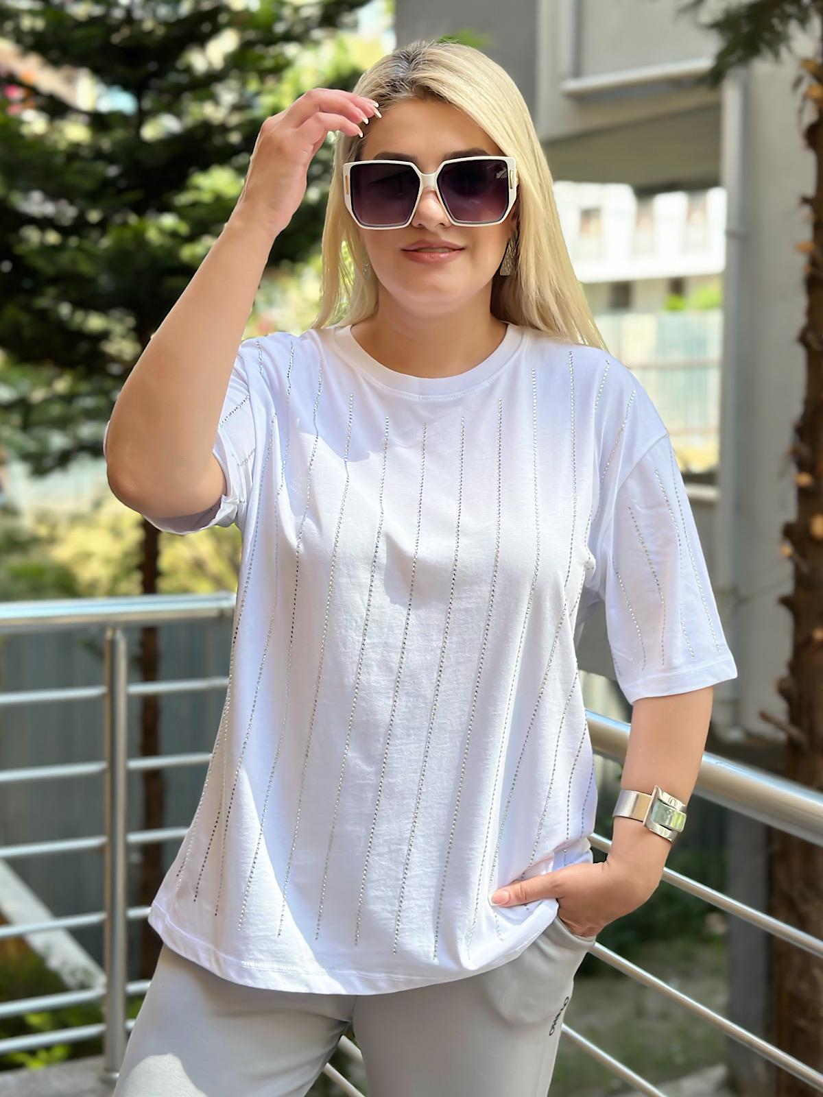 Önü Serpme Taşlı Tshırt BEYAZ