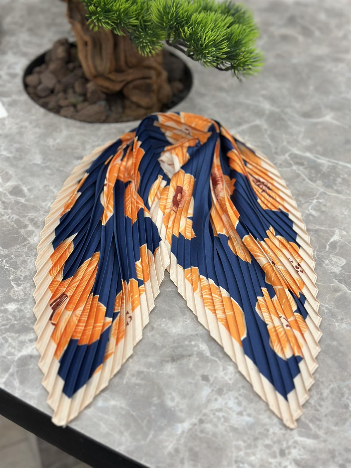 Piliseli Desenli Fular LACİVERT