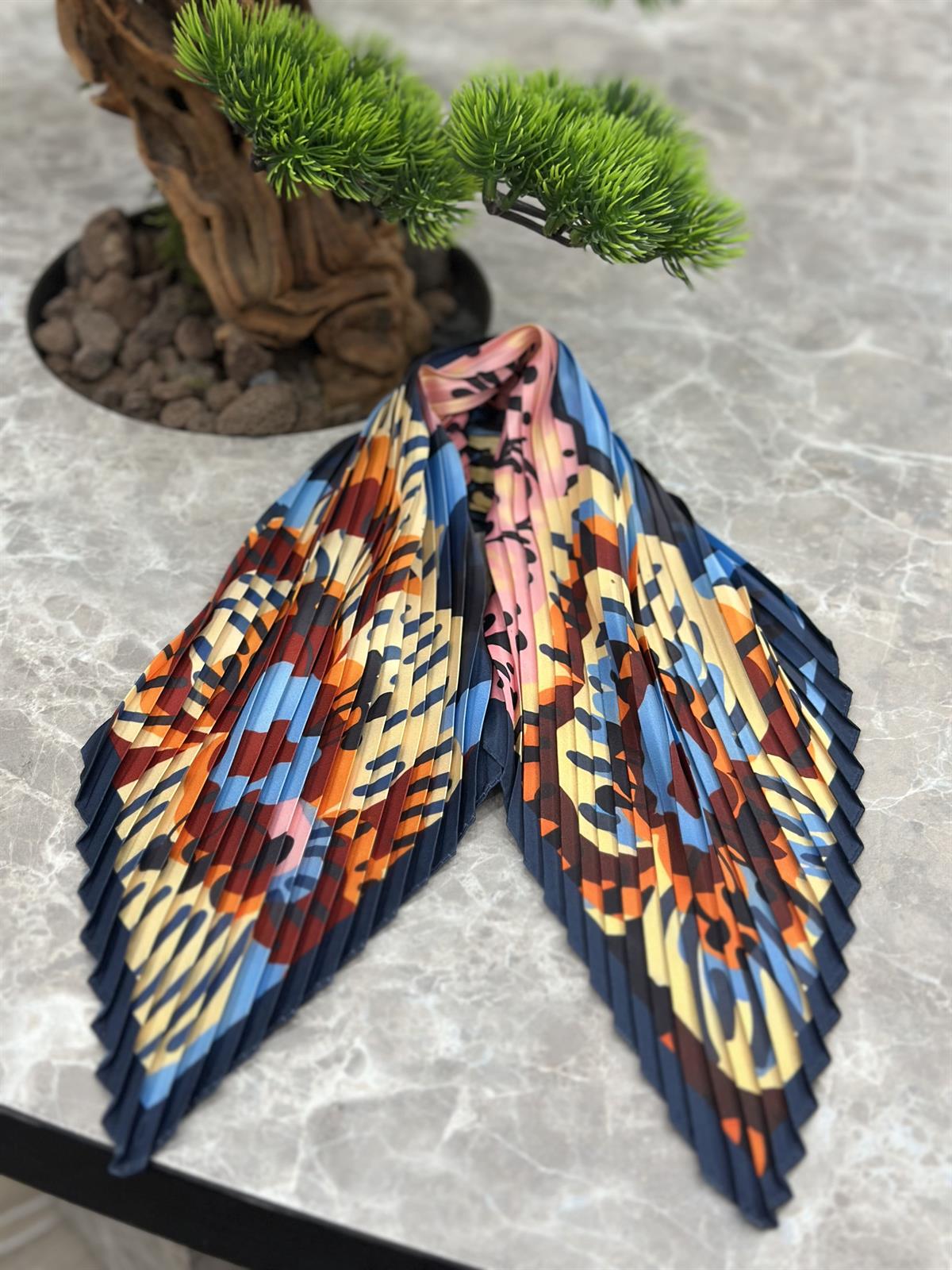 Piliseli Desenli Fular LACİVERT-PEMBE