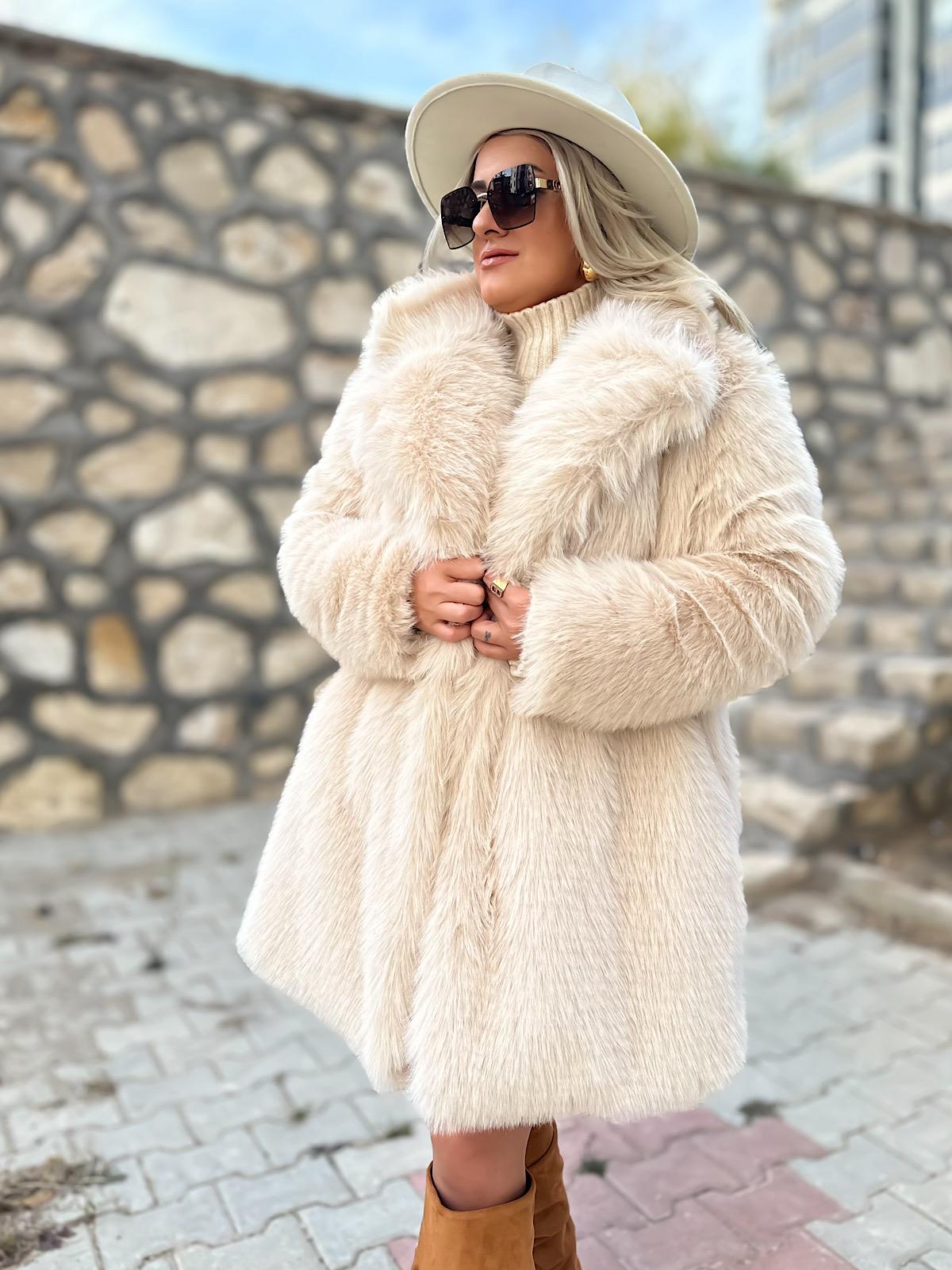 Premium Uzun Suni Kürk Mont EKRU