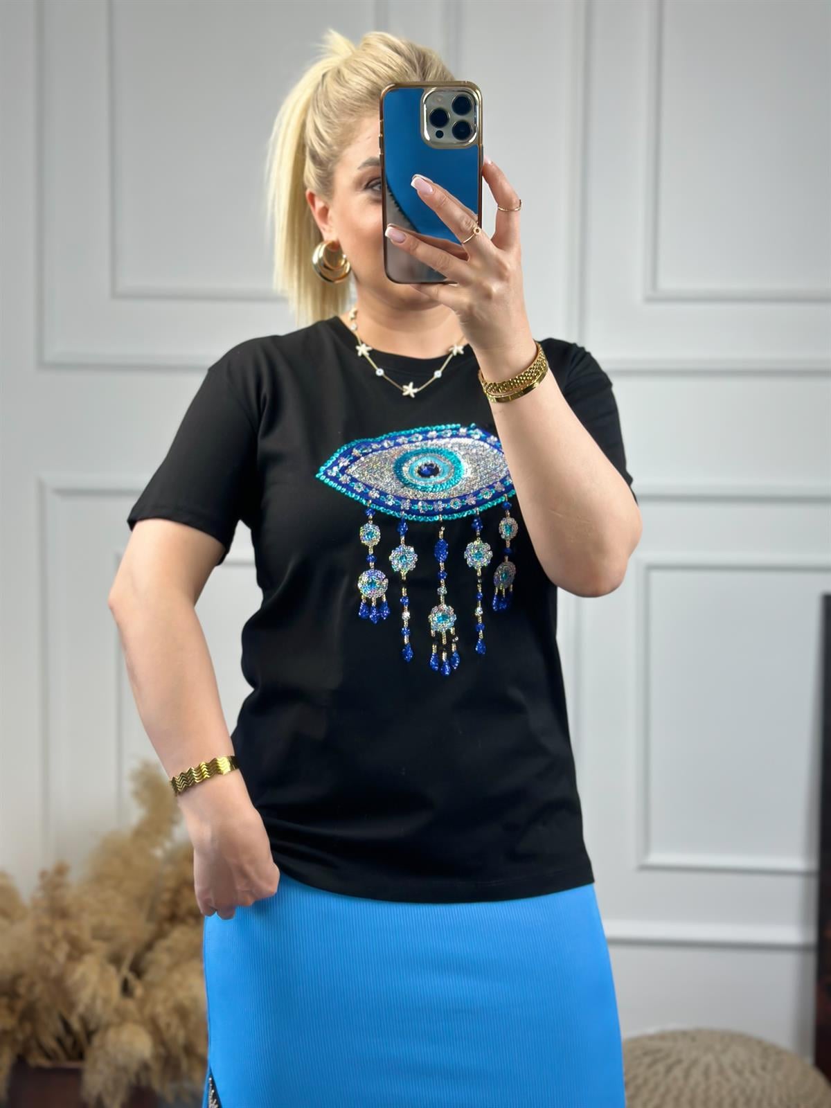 Pullu Göz Detaylı Tshirt SİYAH