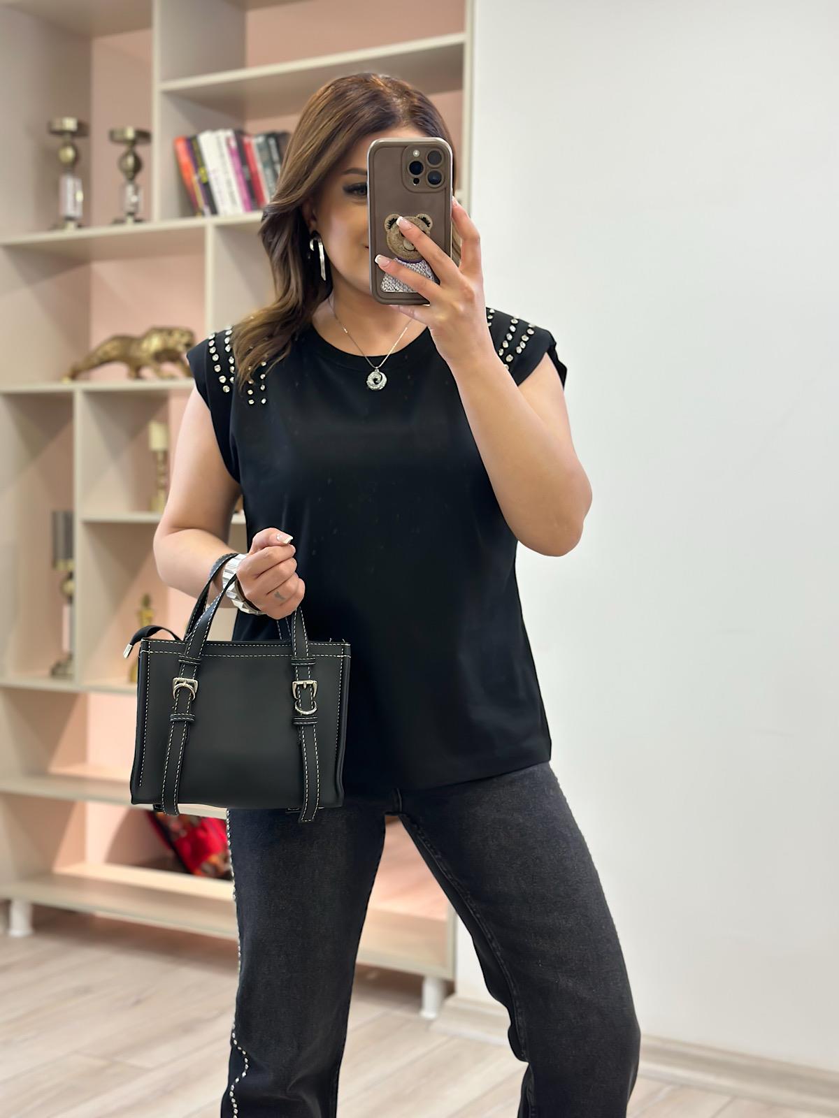 Vatkalı Omuzları Taş Detaylı Tshirt SİYAH