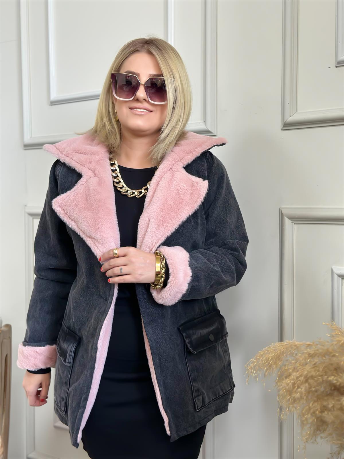 Versoft Düğme Detaylı Kürklü Kot Mont PEMBE