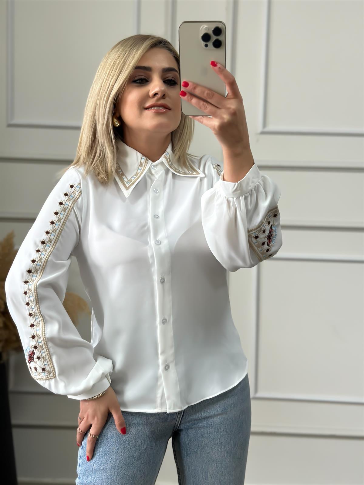 Yaka Ve Kolları Nakış Detaylı Balon Kol Gömlek BEYAZ