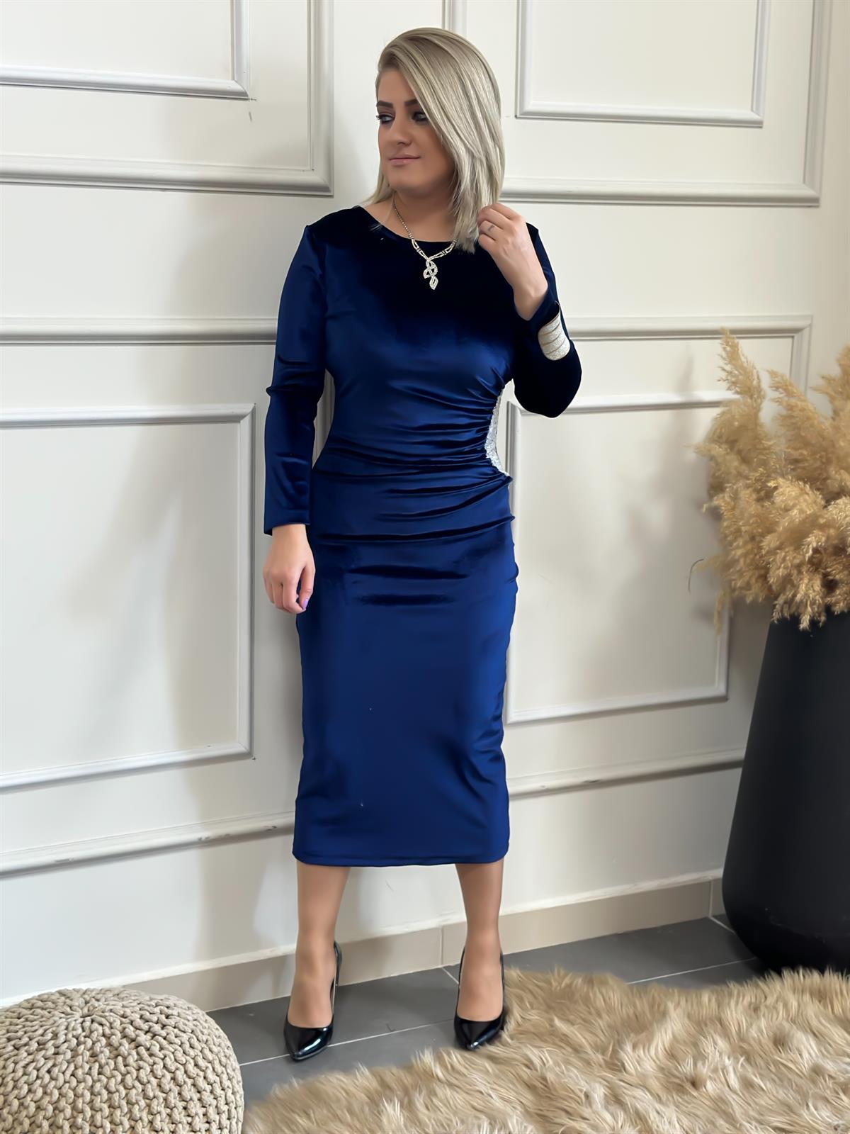Yandan Drape Detaylı Pul İşlemeli Kadife Elbise SAKS