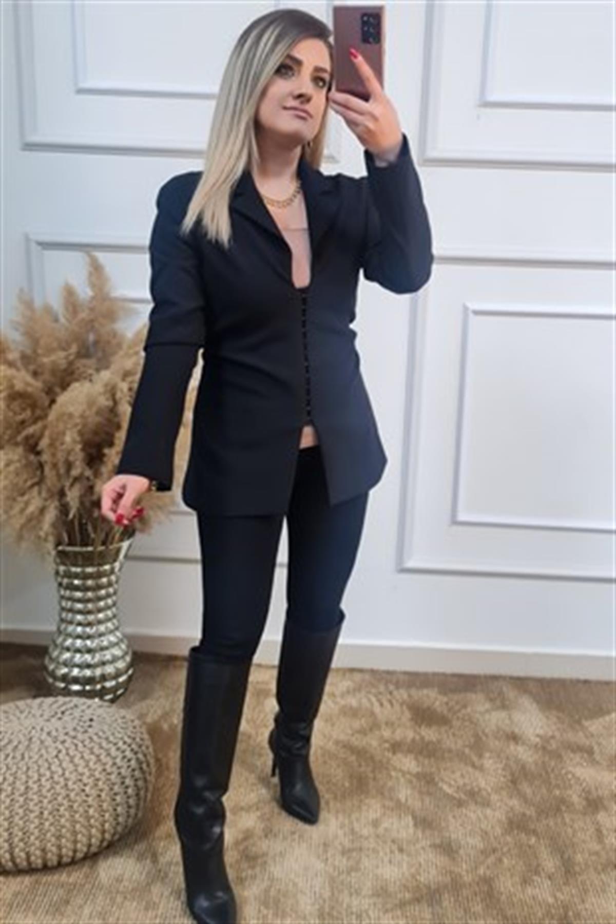 Yanları Büzgülü Fit Kesim Ceket SİYAH