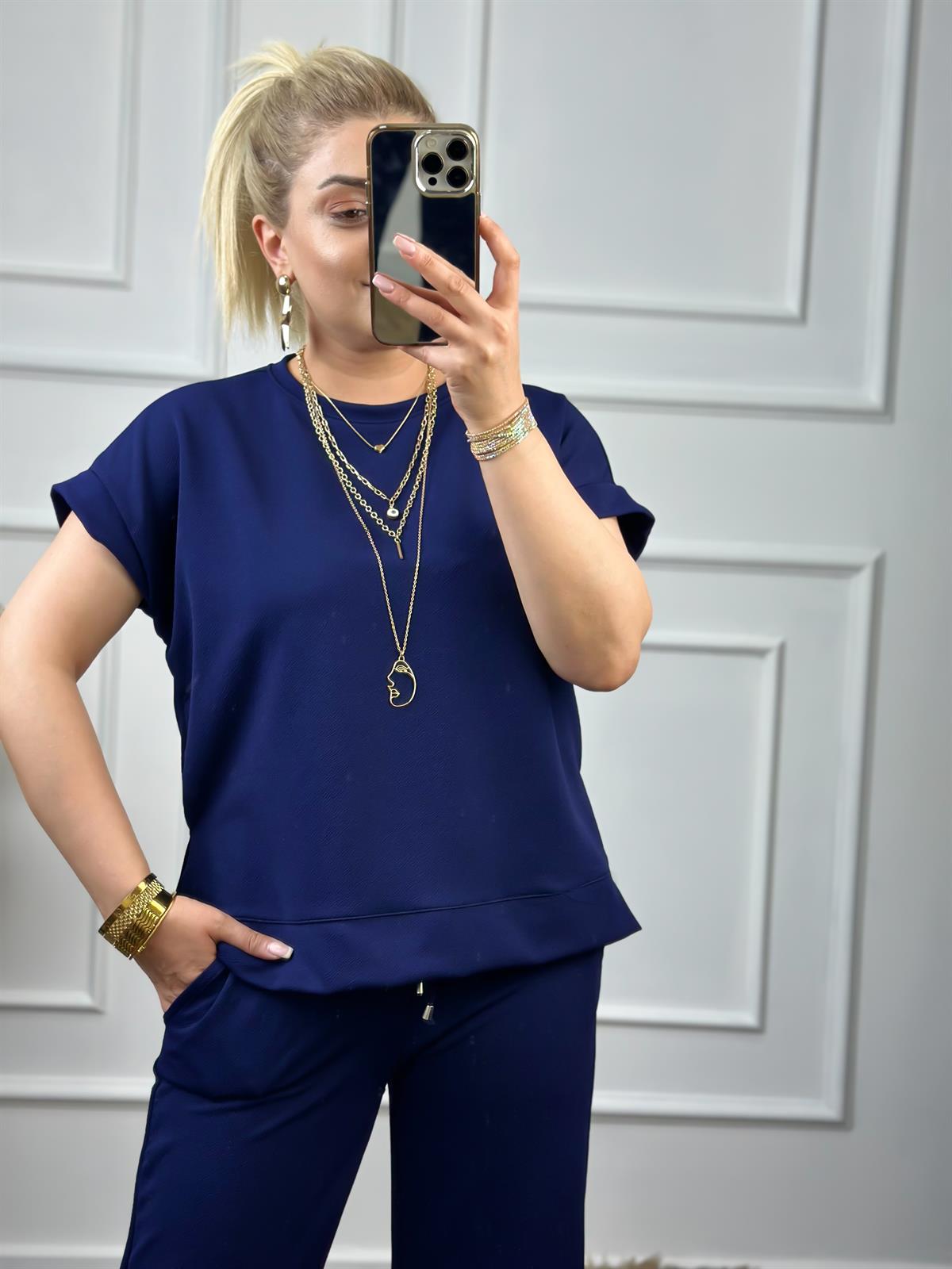 Yanları Yırtmaçlı Likralı Bol Paça Pantolon Bluz Takım LARCİVET