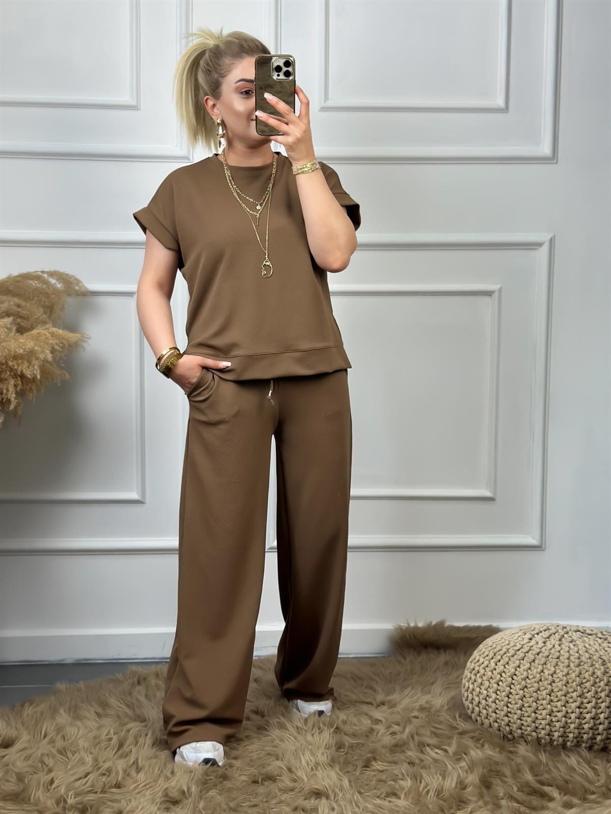 Yanları Yırtmaçlı Likralı Bol Paça Pantolon Bluz Takım KAHVE